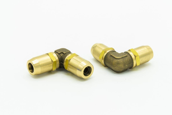 Фитинг металлический угловой d12*1.5 d12*1,5 (860120905) SORL